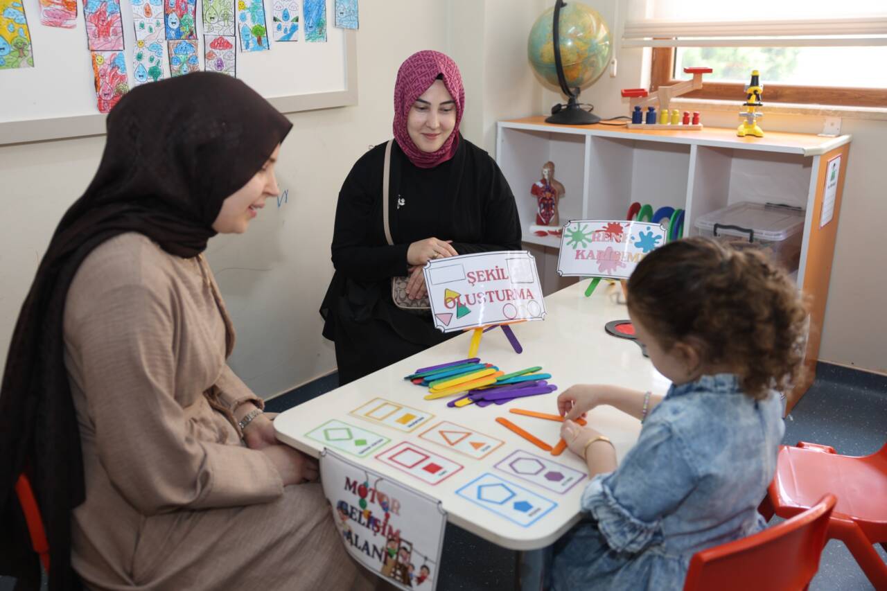 Osmangazi kreşlerinde gurur günü! 10 Osmangazi kreşlerinde gurur günü!
