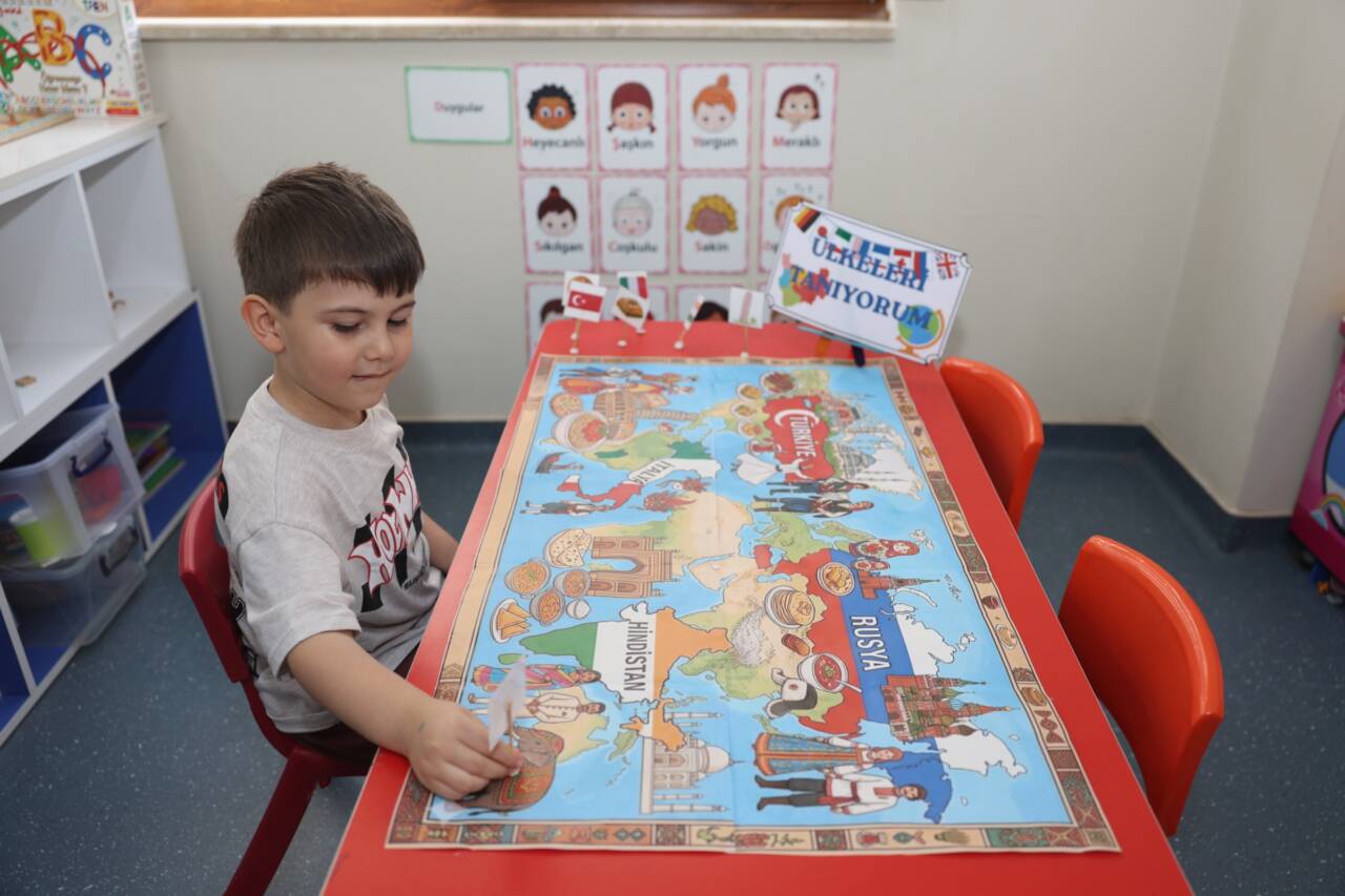 Osmangazi kreşlerinde gurur günü! 3 Osmangazi kreşlerinde gurur günü!