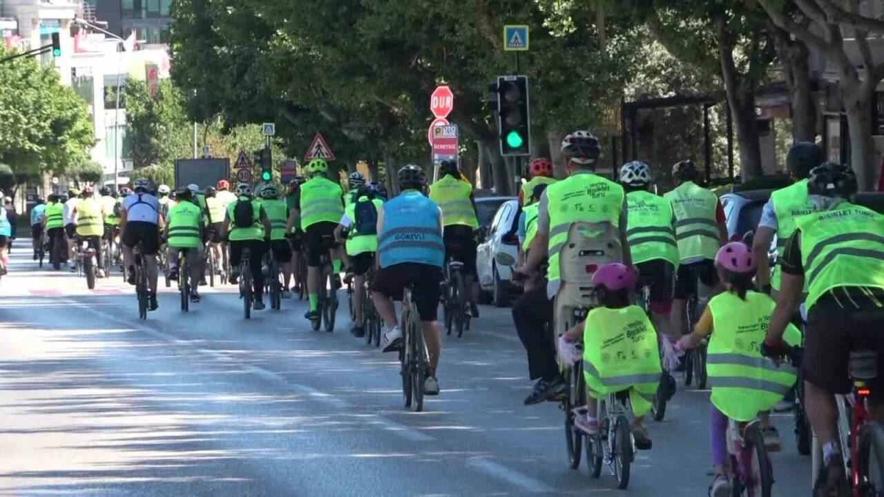 Bursa'da sağlıklı hayat için pedal çevirdiler 2 saglikli hayat icin pedal cevirdiler 8cca060d59e5