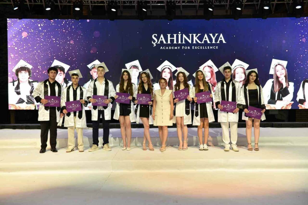 sahinkayada mezuniyet coskusu ve lgs gururu bir arada yasandi 446b62668b98