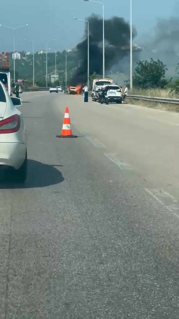 Bursa'da korku dolu anlar 3 seyir halindeki arac alevlere teslim oldu 87d8b756e312
