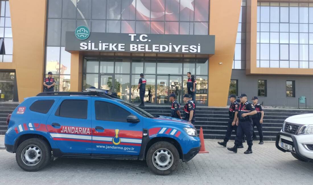 Mersin'de Silifke Belediyesine yönelik "rüşvet", "ihaleye fesat karıştırma" ve "irtikap"