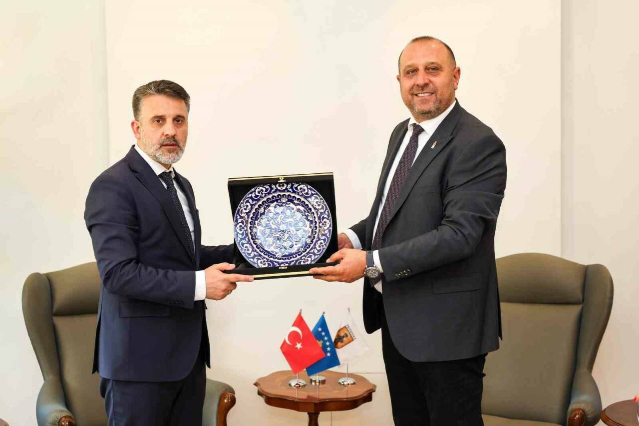 Sultan 1. Murad Han Kosova’daki kabrinde anıldı 2 sultan 1 murad han kosovadaki kabrinde anildi 3d02f8673cb0