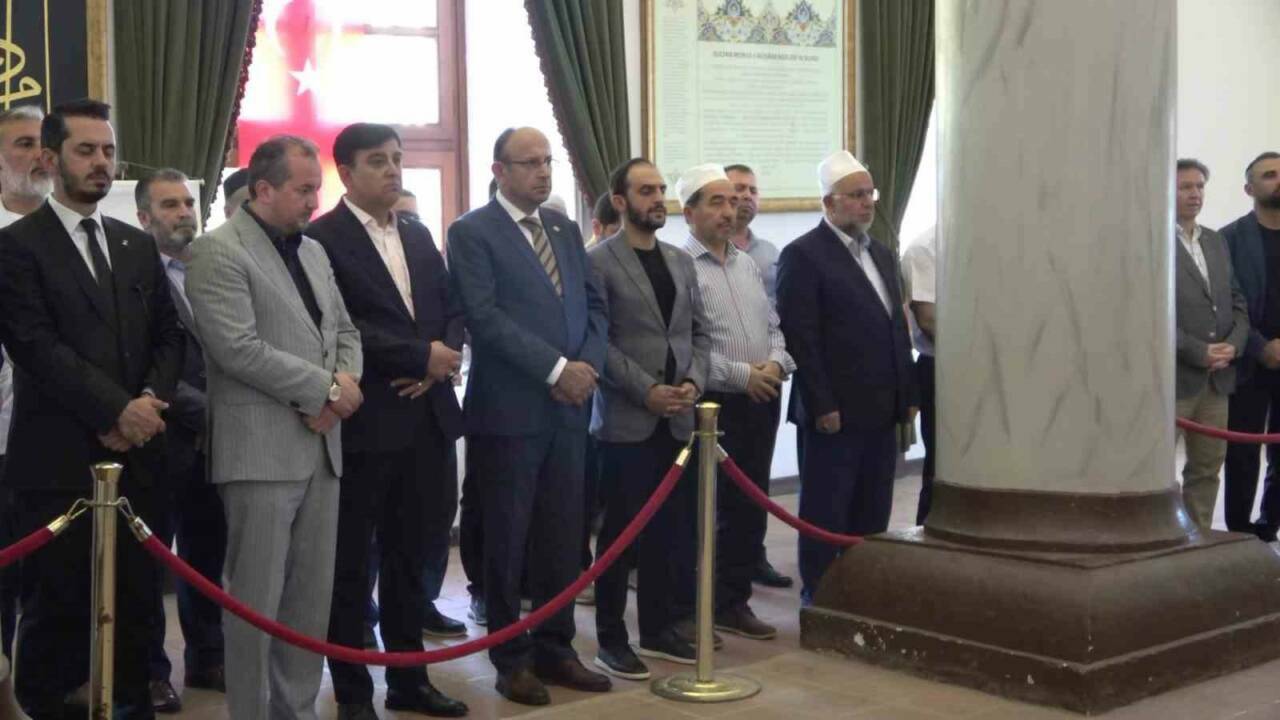 Sultan 1. Murad Hüdavendigar Han, Bursa’da dualarla anıldı 1 sultan 1 murad hudavendigar han dualarla anildi ca982727488d