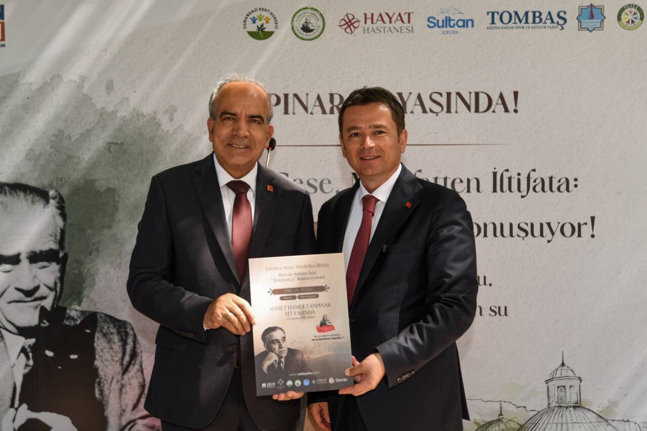 Bursa’da Tanpınar ruhu yeniden canlandı 10 Bursa’da Tanpınar Ruhu Yeniden Canlandı