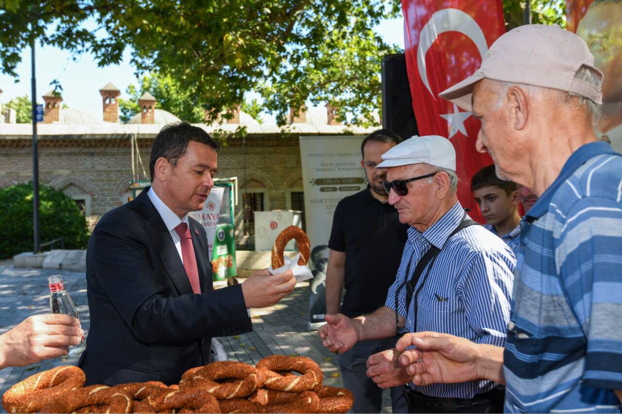 Bursa’da Tanpınar ruhu yeniden canlandı 12 Bursa’da Tanpınar Ruhu Yeniden Canlandı