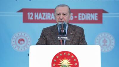 Cumhurbaşkanı Recep Tayyip Erdoğan, CHP'de yaşanan tartışmaların sokak eylemlerine dönüşmesine