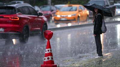 İçişleri Bakanlığı, sağanak nedeniyle bazı iller için "sarı" kodlu meteorolojik