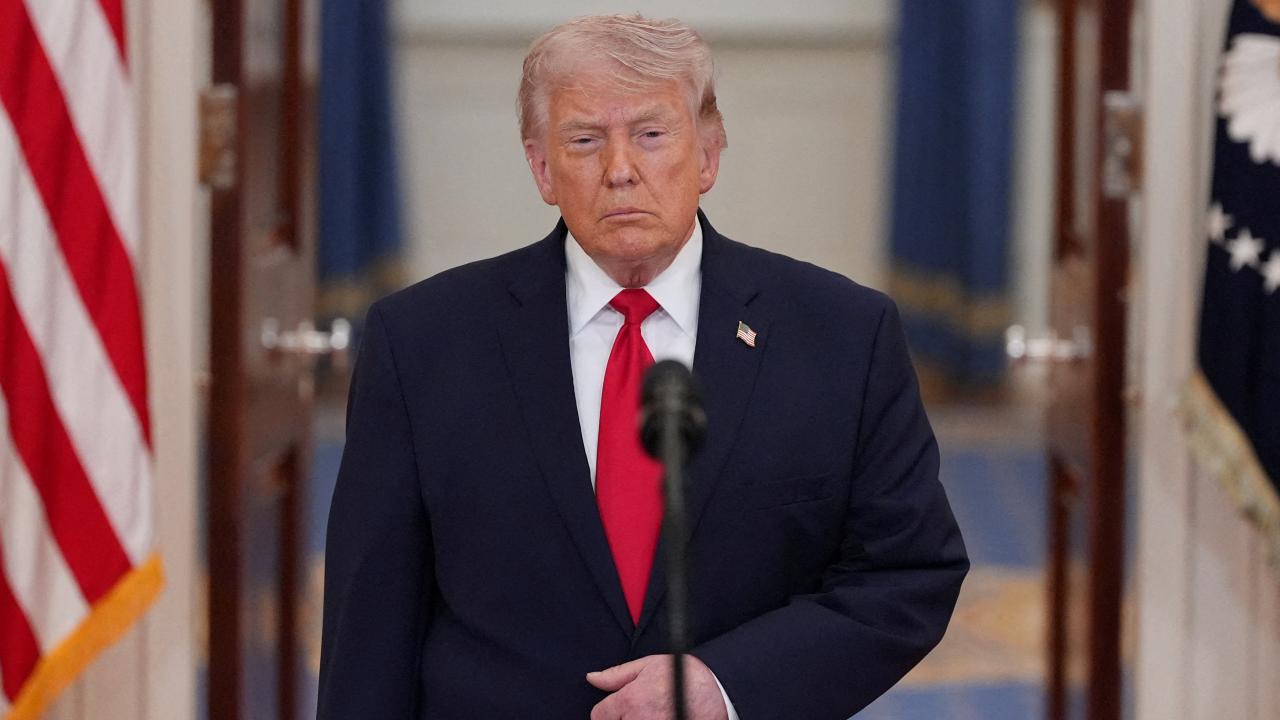 Trump’tan Lübnan’a saldıran İsrail’e tepki ABD Başkanı Donald Trump, "Lübnan da dahil olmak üzere bölgeye