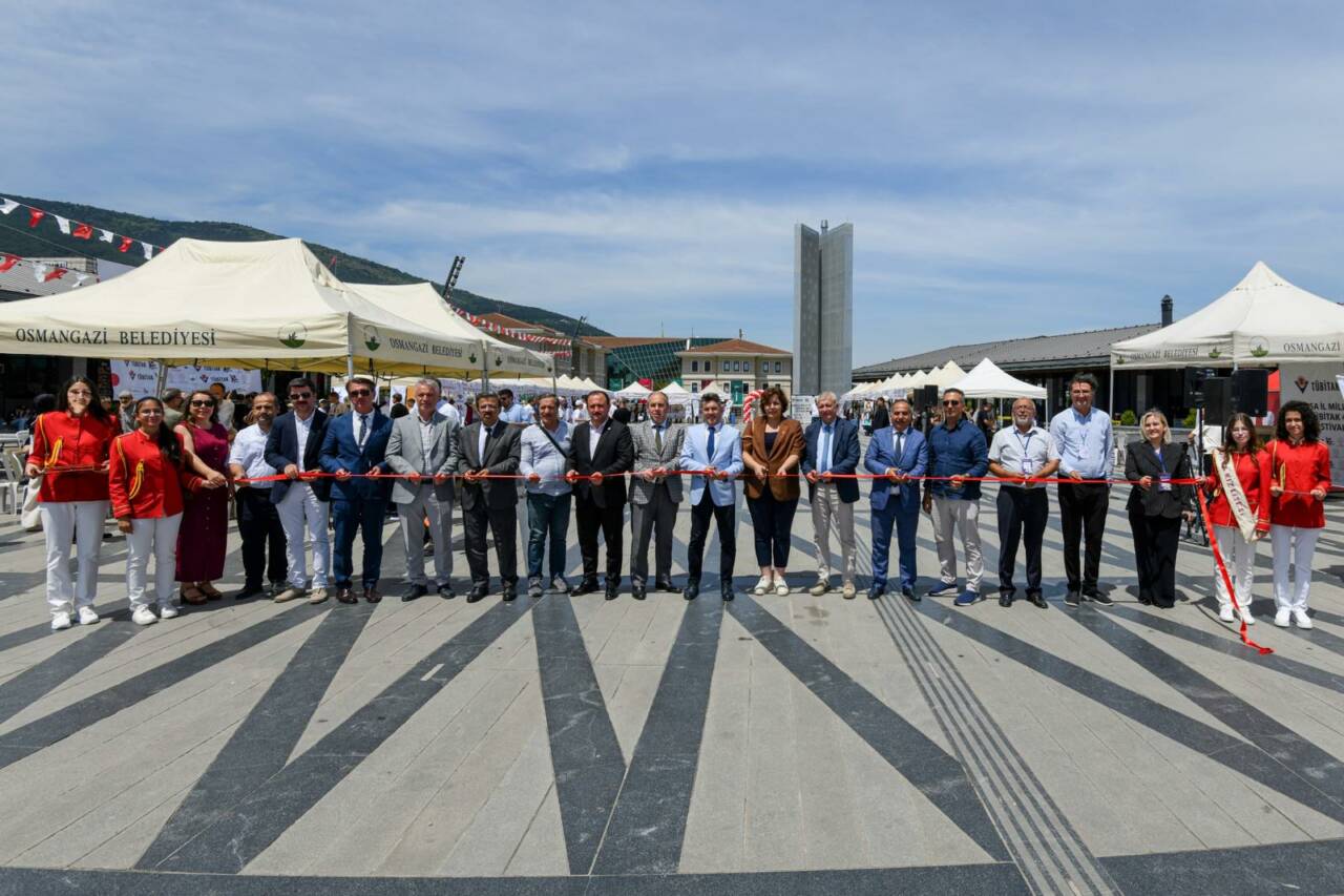 Gençlerin üreten fikirleri Osmangazi’de görücüye çıktı 4 Gençlerin Üreten Fikirleri Osmangazi’de Görücüye Çıktı