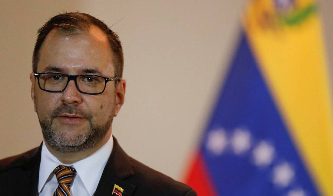Venezuela Dışişleri Bakanı Yvan Gil, ülkesinde meydana gelen iki büyük