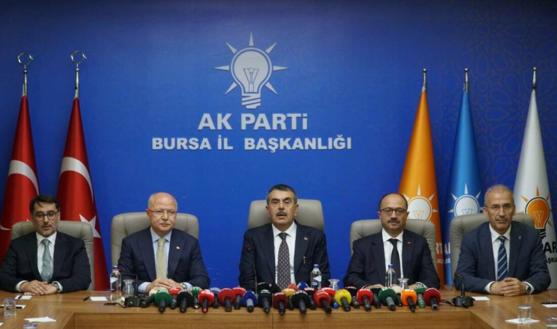 Eğitimde yeni müfredat: Bakan Tekin Bursa’da detaylıca anlattı Bir dizi programa katılmak üzere Bursa’da bulunan Milli Eğitim Bakanı