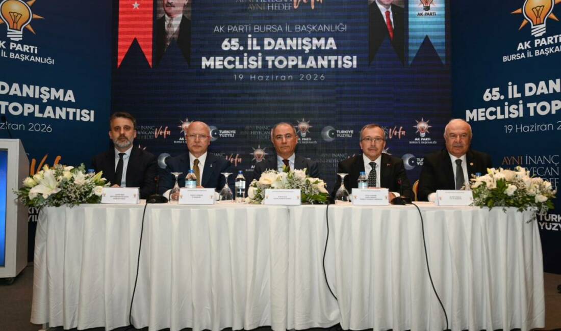 AK Parti Bursa’da ‘vefa’ mesajı AK Parti Bursa İl Başkanlığı tarafından düzenlenen 65. İl Danışma