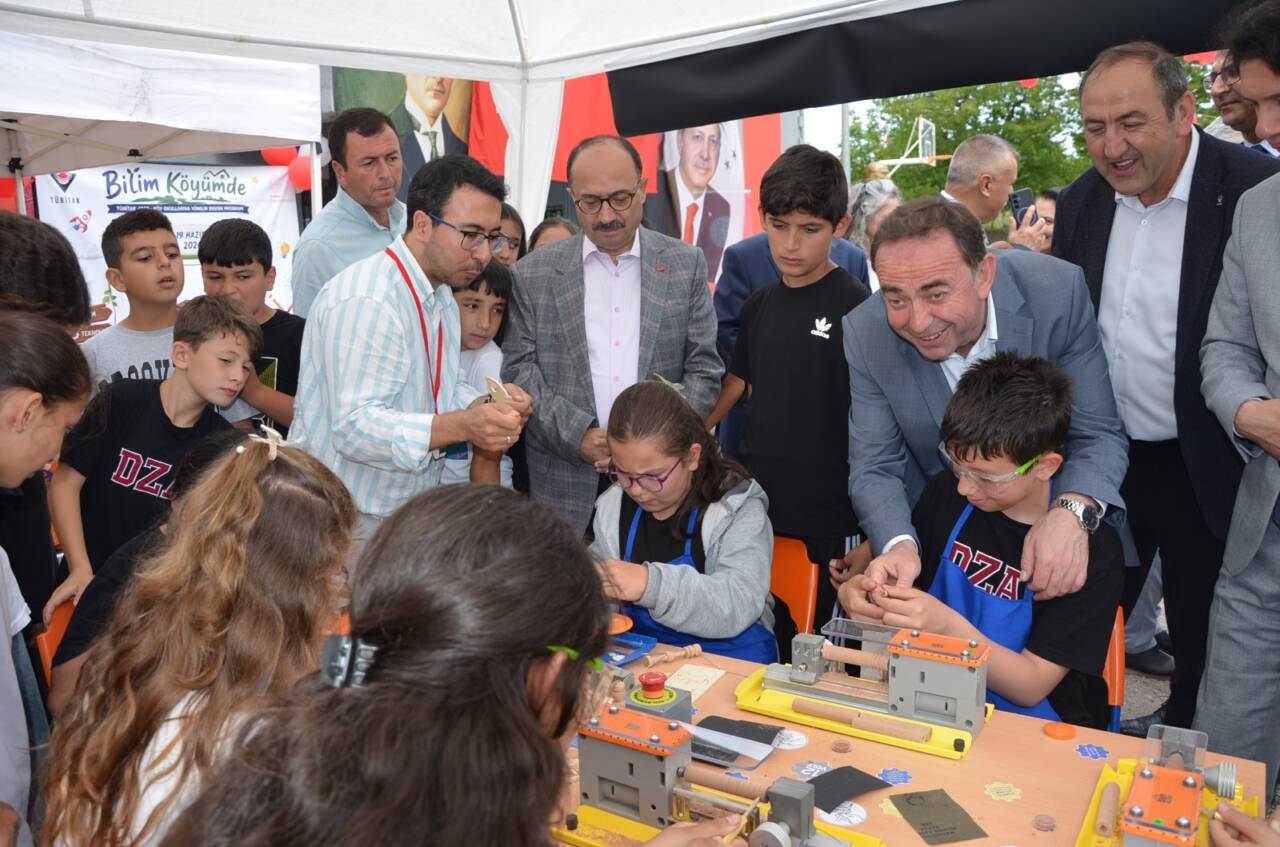Bursa'da köy okulunda bilim buluşması! 24 whatsapp image 2026 06 22 at 102448 2