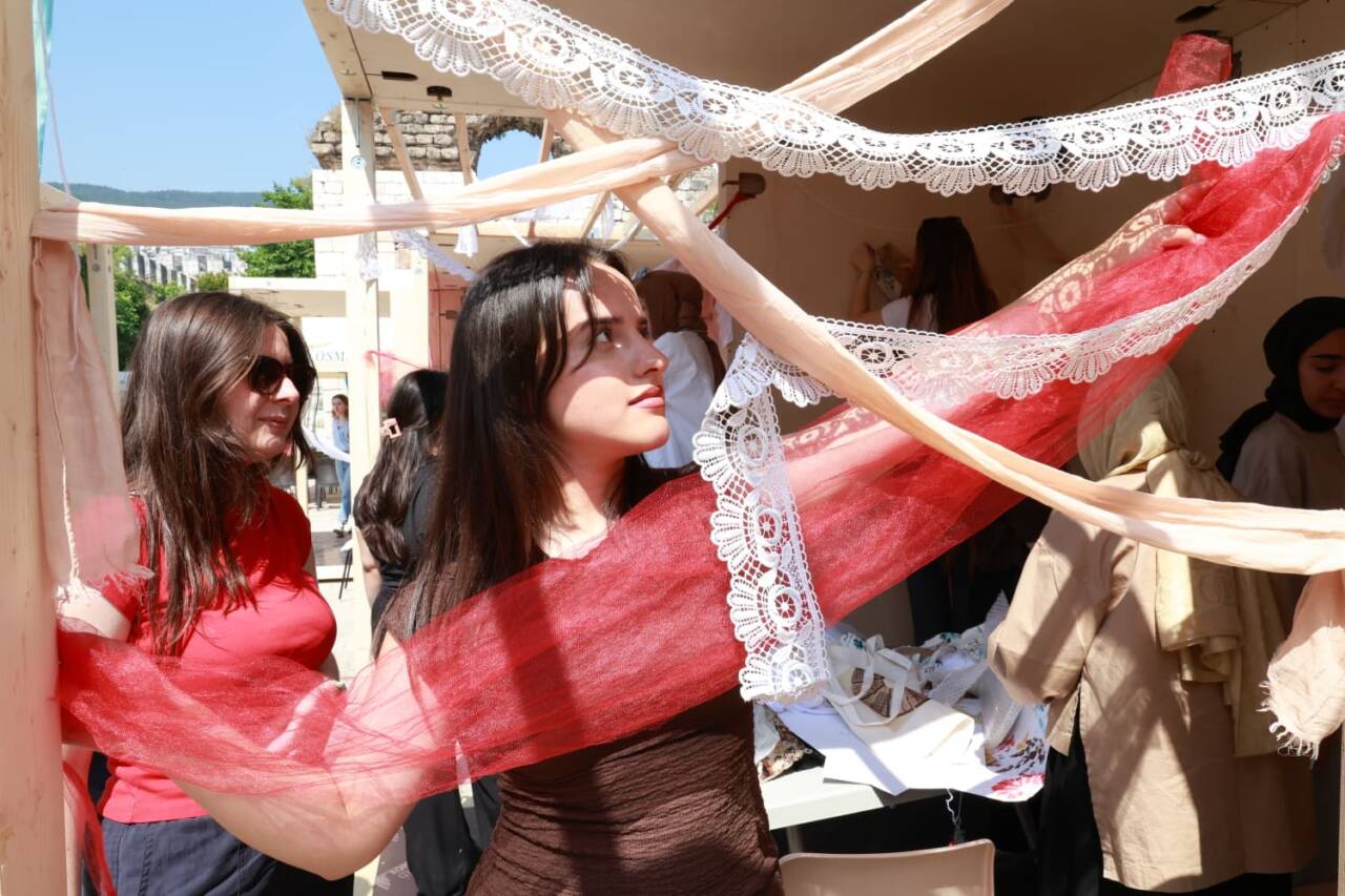 Bursa'nın atıl kamusal alanları yeni fikirlerle tasarlandı 1 yasayan kamusal mekanlar festivali 1