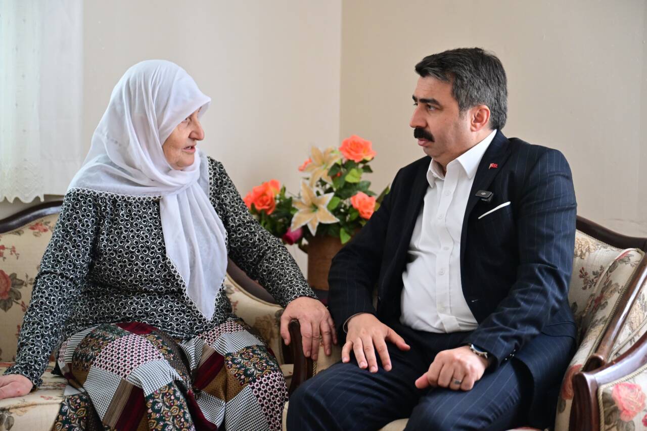 Fwd: [ BASIN BÜLTENİ- FOTOĞRAFLI ] YILDIRIM'DA GÖNÜL BELEDİYECİLİĞİ