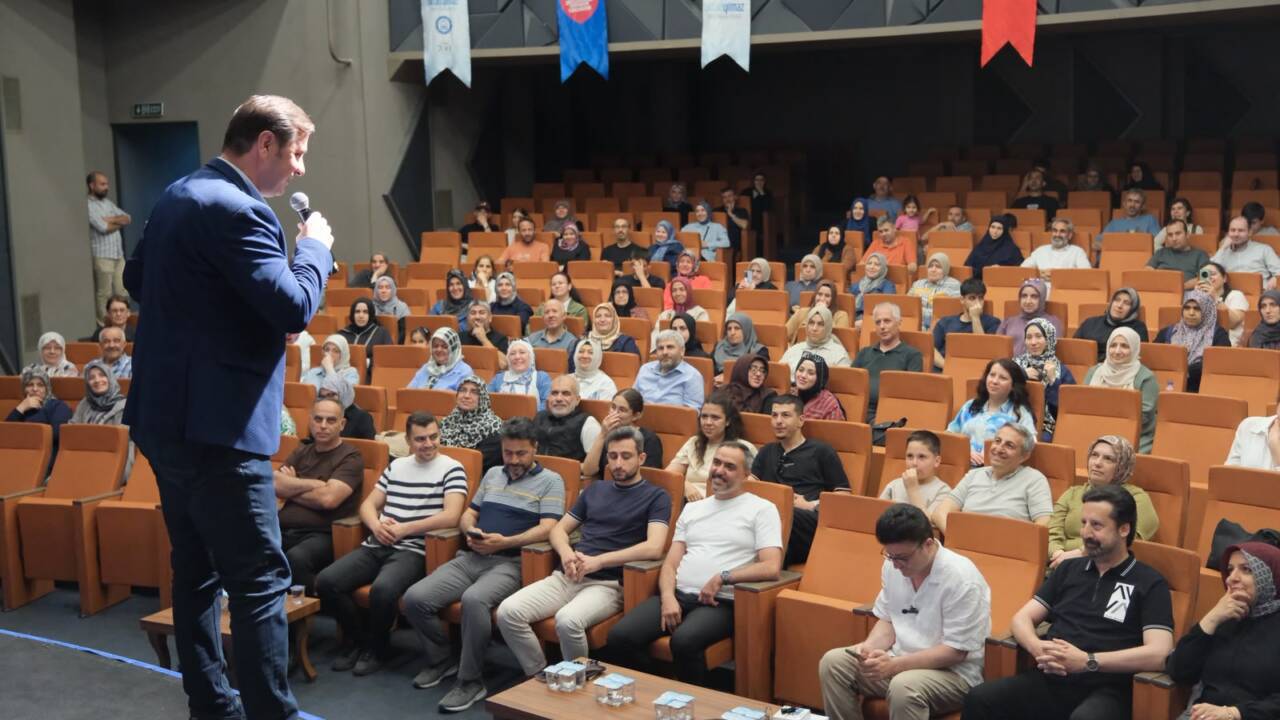Bursa’da ailelere rehberlik eğitimi 2 YILDIRIM BELEDİYESİ’NDEN AİLELERE REHBERLİK EĞİTİMİ