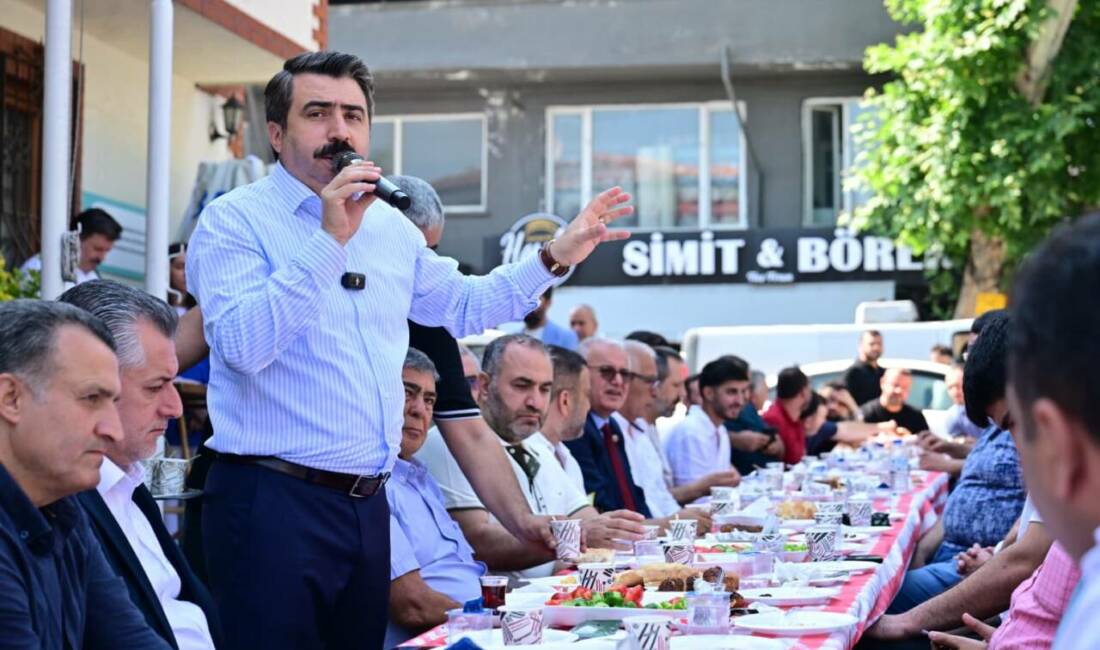 Yıldırım Belediye Başkanı Oktay Yılmaz, Anadolu Mahallesi esnafıyla bir araya
