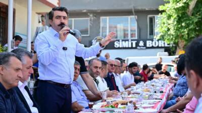 Yıldırım Belediye Başkanı Oktay Yılmaz, Anadolu Mahallesi esnafıyla bir araya