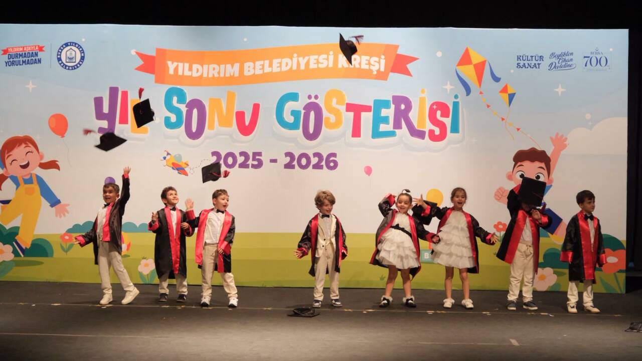 Bursa Yıldırım’da miniklerin mezuniyet coşkusu 3 Yıldırım’da miniklerin mezuniyet coşkusu