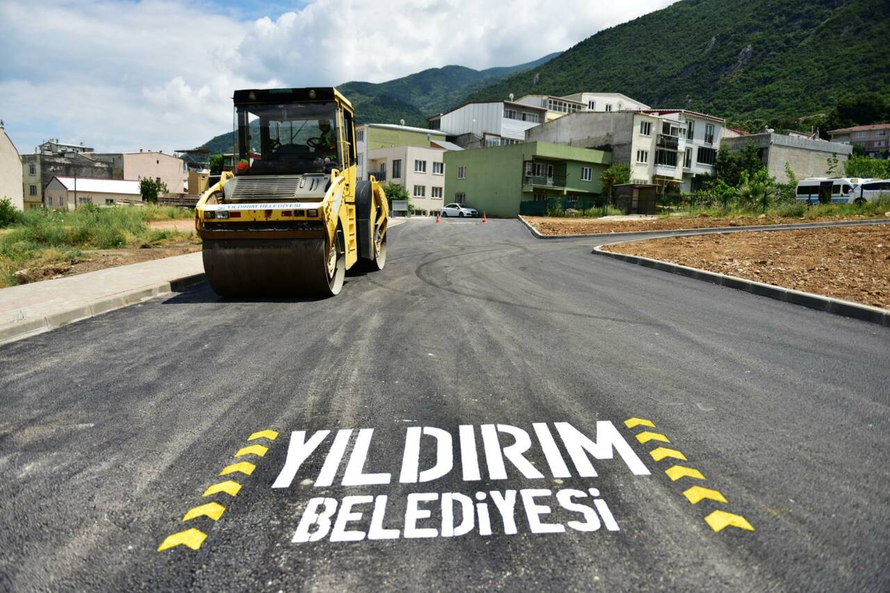 Bursa'da yollar yenileniyor! 11 Bursa'da yollar yenileniyor