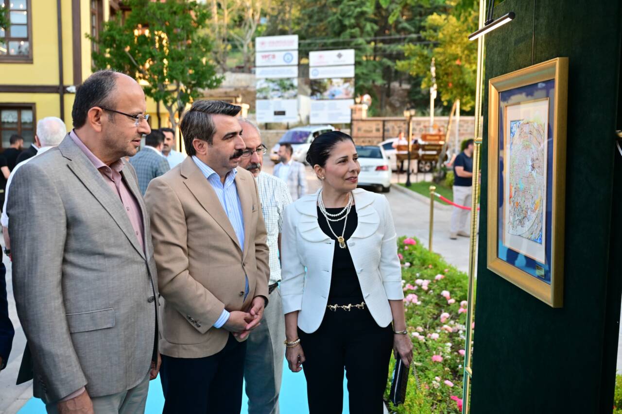 [ BASIN BÜLTENİ- GÖRÜNTÜLÜ ] BURSA'NIN FETHİ MİNYATÜRLE HAYAT BULDU