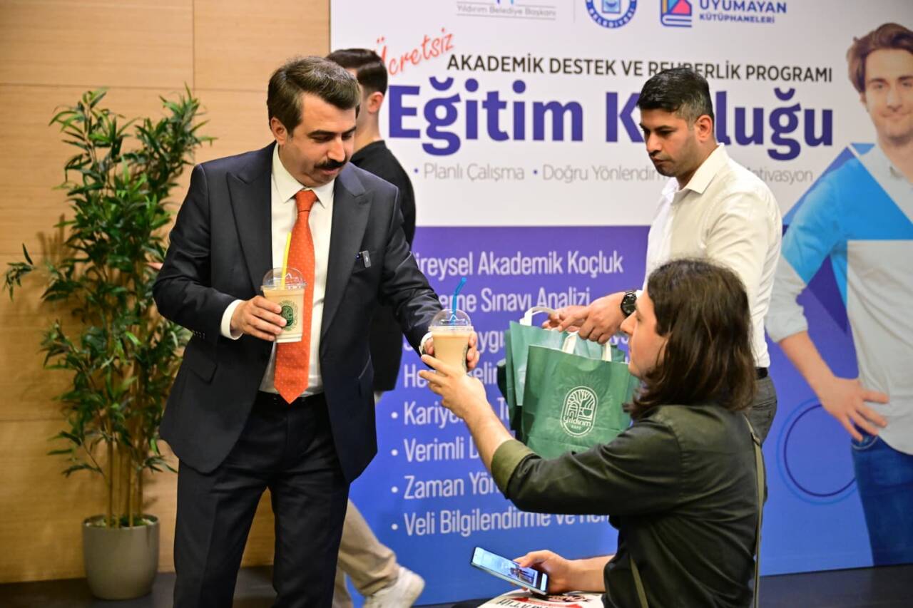 [BASIN BÜLTENİ-FOTOĞRAFLI] BAŞKAN OKTAY YILMAZ’DAN LGS VE YKS ADAYLARINA MORAL