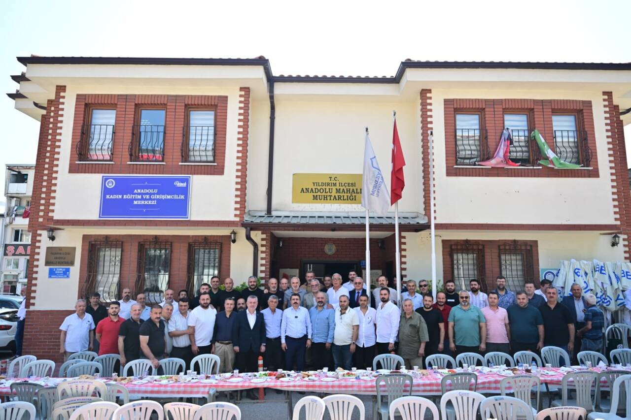 BAŞKAN OKTAY YILMAZ, ANADOLU MAHALLESİ'NDE ESNAFLA BULUŞTU