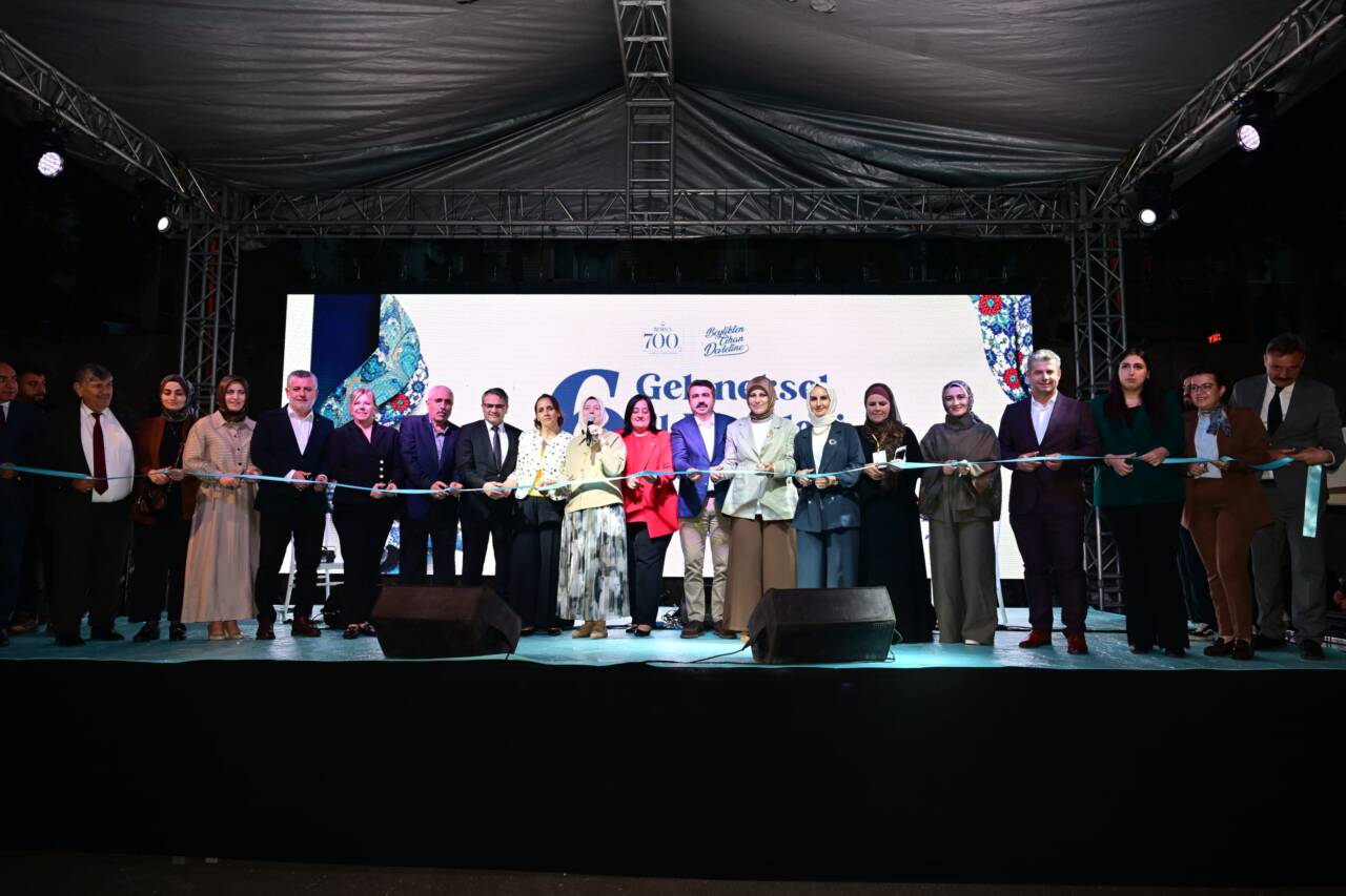 Bursa'da kadın emeği festivalle taçlandı 6 Kadın emeği Bursa'da festivalle taçlandı