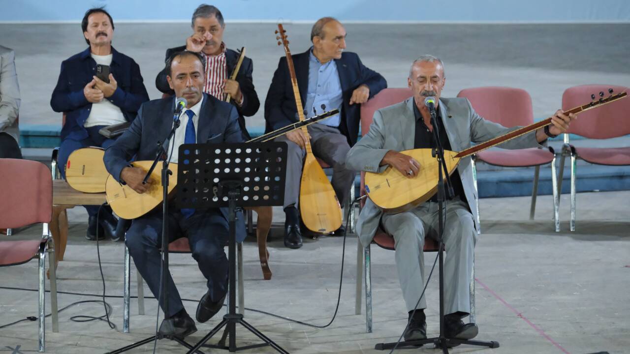 Yıldırım’dan Aşık Hüseyin Sümmanioğlu’na vefa