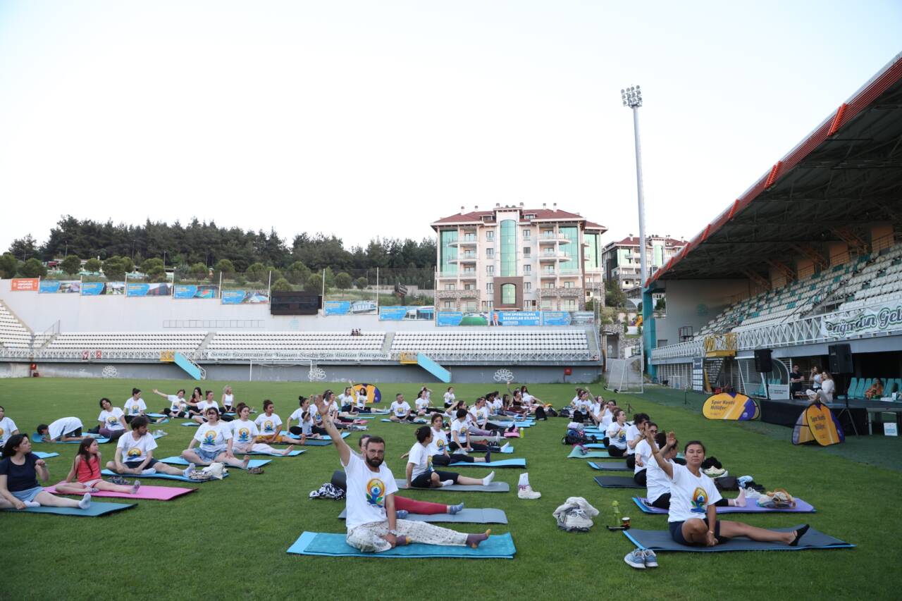 Bursa'da'Uluslararası Yoga Günü' etkinliği 3 yoga gunu 3jpg