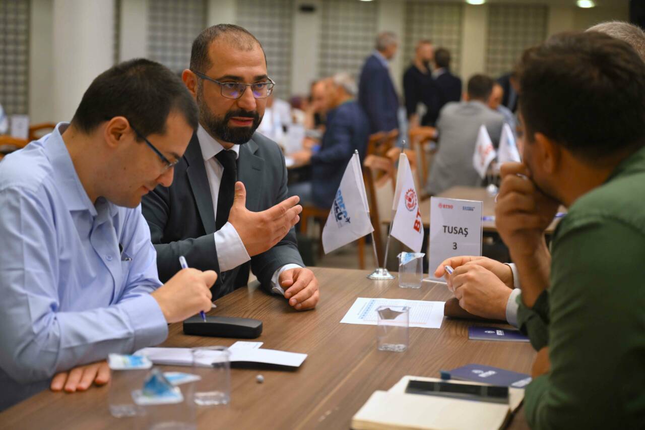 Bursa'da savunma ve havacılık sanayi zirvesi 1 1 1 1
