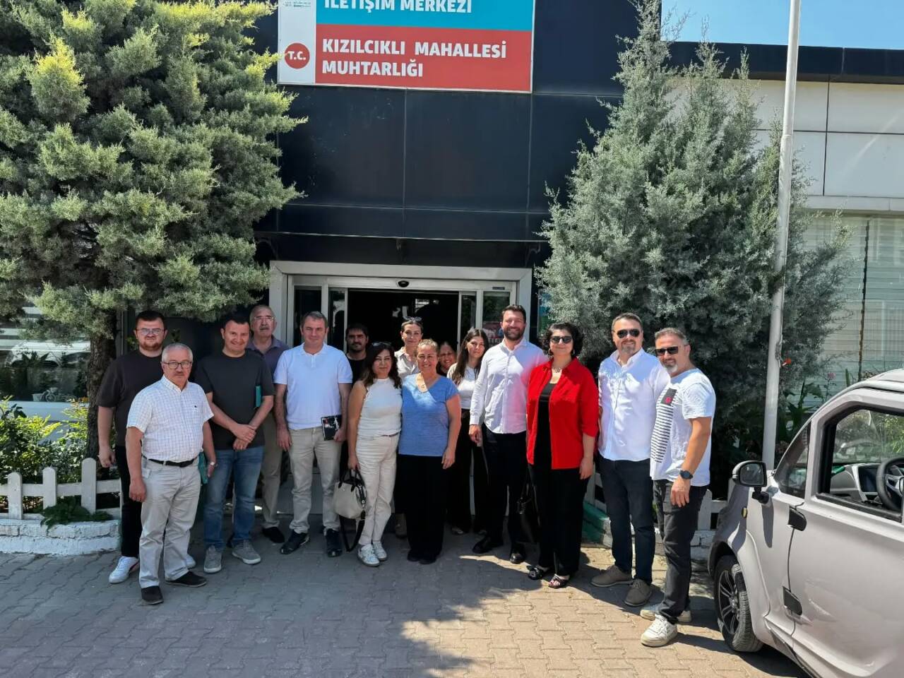Nilüfer Belediyesi yetkilileri sahaya çıktı 1 1 1