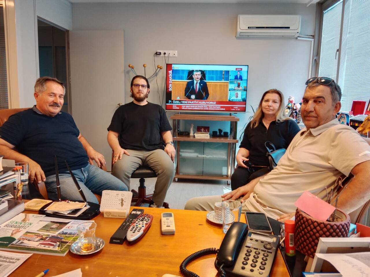 Siyasette ilk: Yanlışı tekrarlamayıp hedefi doğru planlamak için Ar-Ge 7 1 yazi icin dp il baskani kamil goral atilla karagoz aynur altikardesler enes turan39615uiblut
