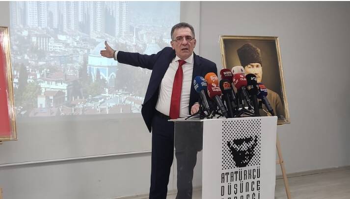 ADD Bursa Şubesi’nden AK Parti Sözcüsü Aydın hakkında suç duyurusu Bursa Büyükşehir Belediyesi AK Parti Grup Sözcüsü Ahmet Alperen Aydın'ın