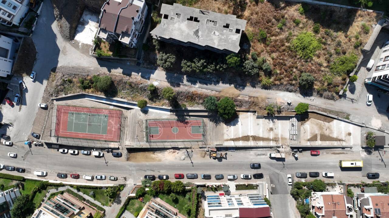 Bursa'nın sahil ilçesinde düğmeye basıldı! Parklarda büyük dönüşüm 1 Bursa'nın sahil ilçesinde parklarda büyük dönüşüm