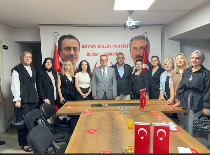 2 yazi icin bbp mkyk bursadan secilen 5 isim il baskanligini ziyareti etti38300tcgj7k