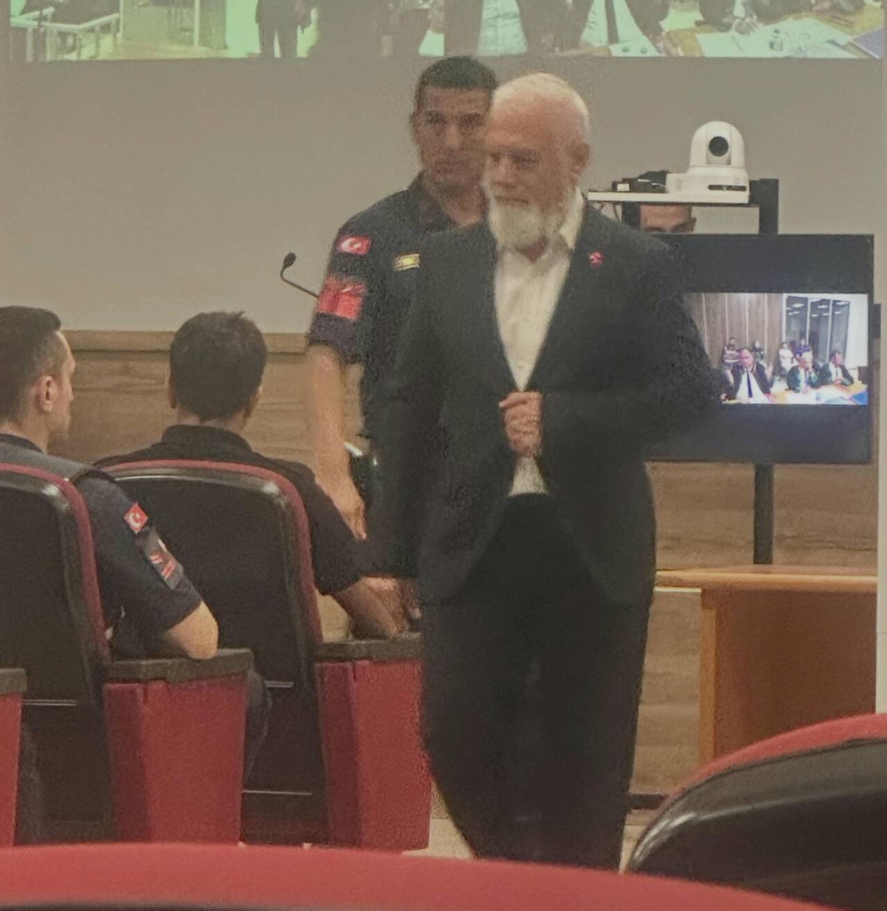 Özel’in Yeni Parti’si CHP’yi boşaltır mı? İşte İl Başkanı Turgut Özkan’ın gözlemi 8 2 yazi icin mustafa bozbey yargilamasi basladi