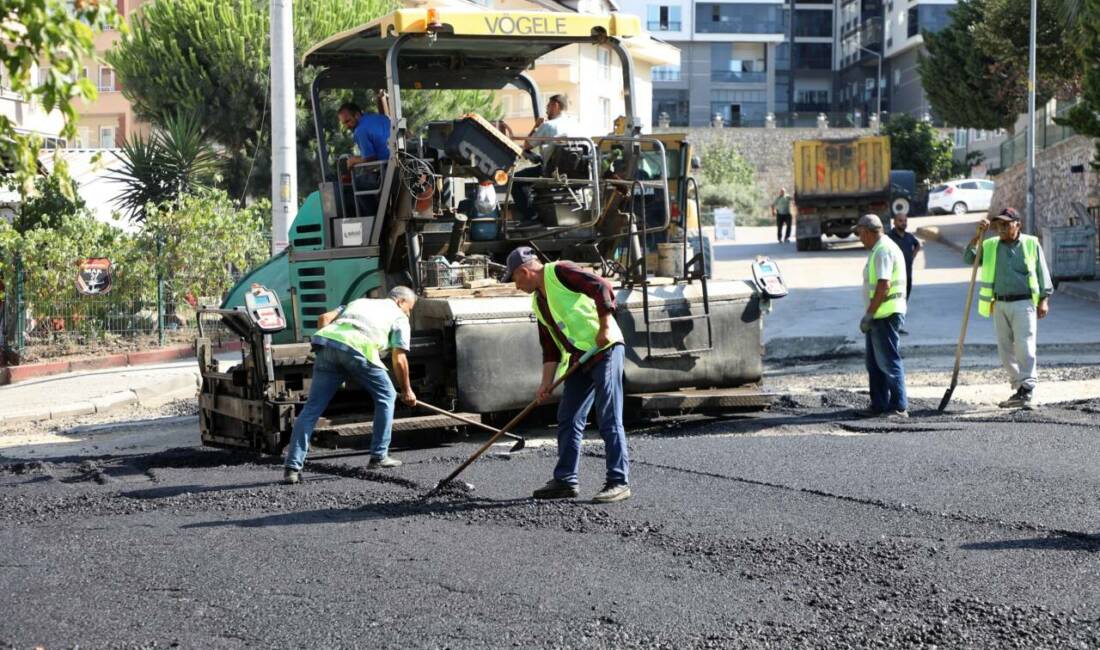 Bursa’da sürücülere saat uyarısı! O ilçede tüm yollar yenileniyor… Mudanya Belediyesi, tarihinin en büyük asfalt yatırımı kapsamında ilçe genelinde