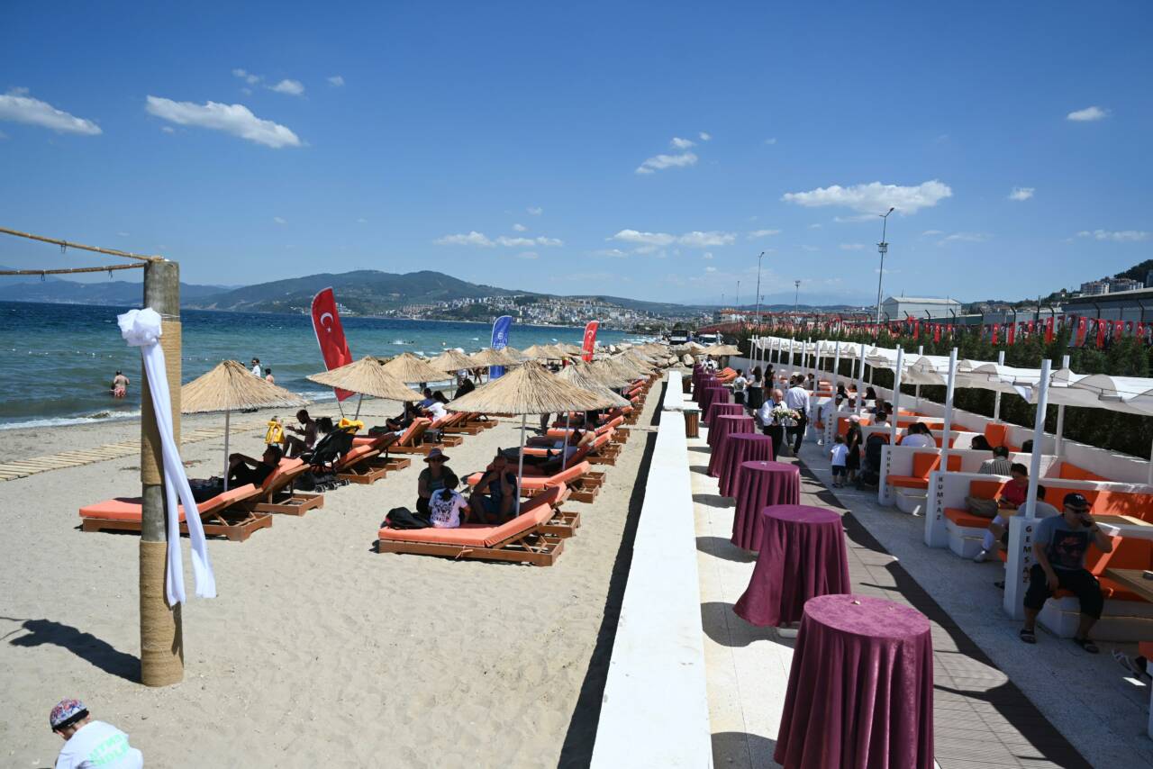 Bursa'daki belediye plajlarına zam geldi! İşte yenilenen giriş ücreti ve loca fiyatları... 2 34383mty2ode2n23