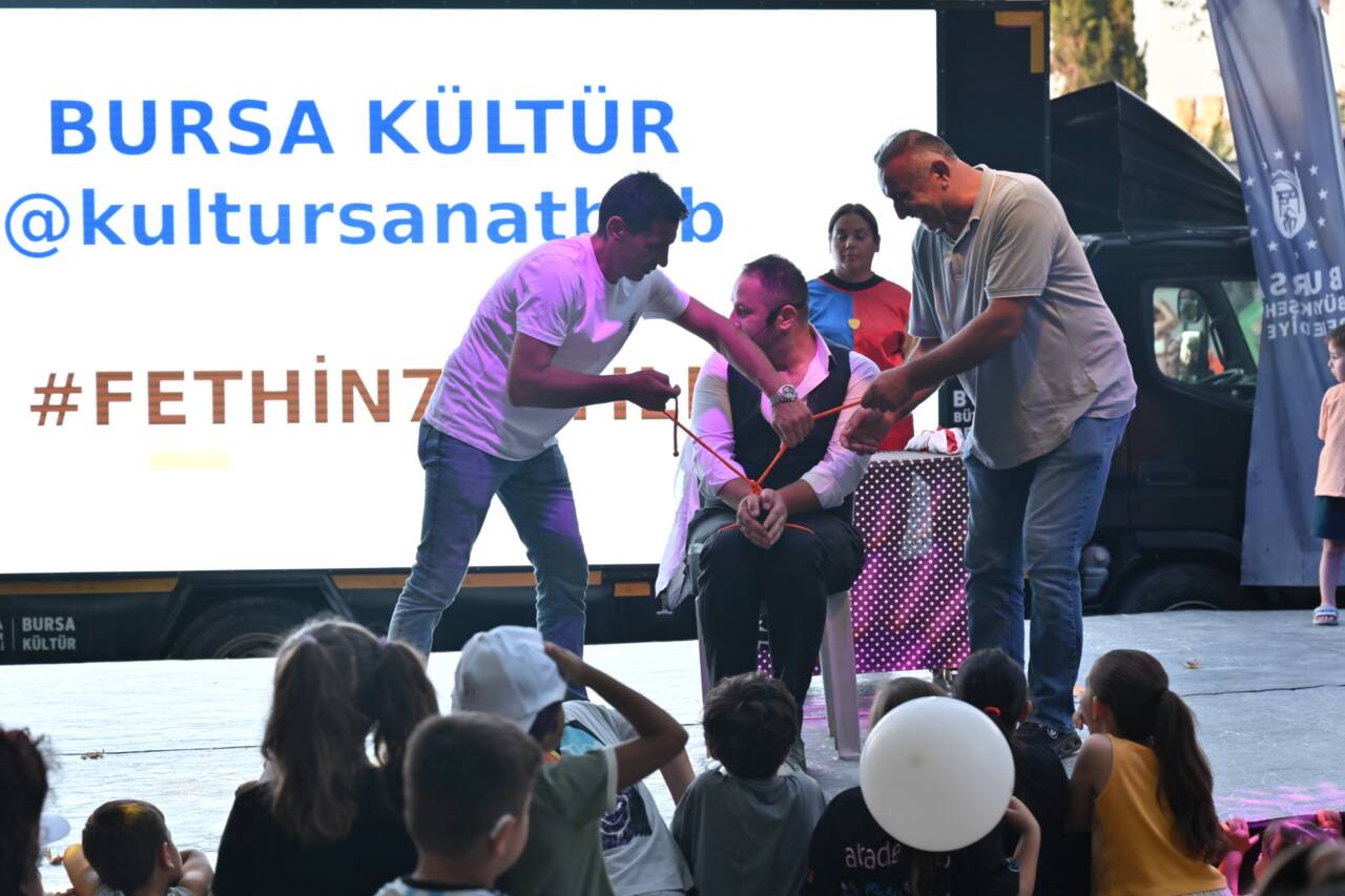 Bursa'da dev şenlik başladı! 2 ay boyunca aralıksız sürecek... 2 37384mtzhndhjog