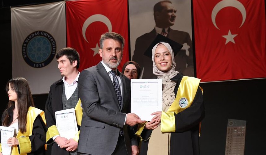 Bursa'da Başkanvekili Biba'dan genç mimarlara altın tavsiyeler 2 37403mtzhngm5y2