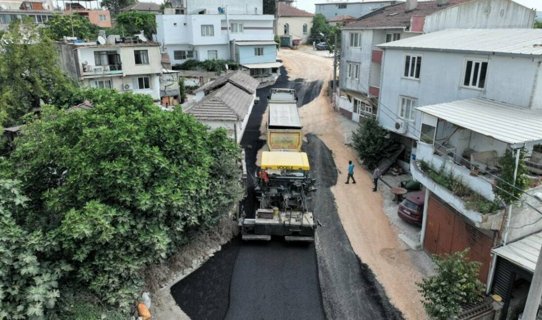 Bursa’nın köylerine Büyükşehir’den yeni yollar Bursa Büyükşehir Belediyesi, il genelinde bakım ve onarım ihtiyacı bulunan