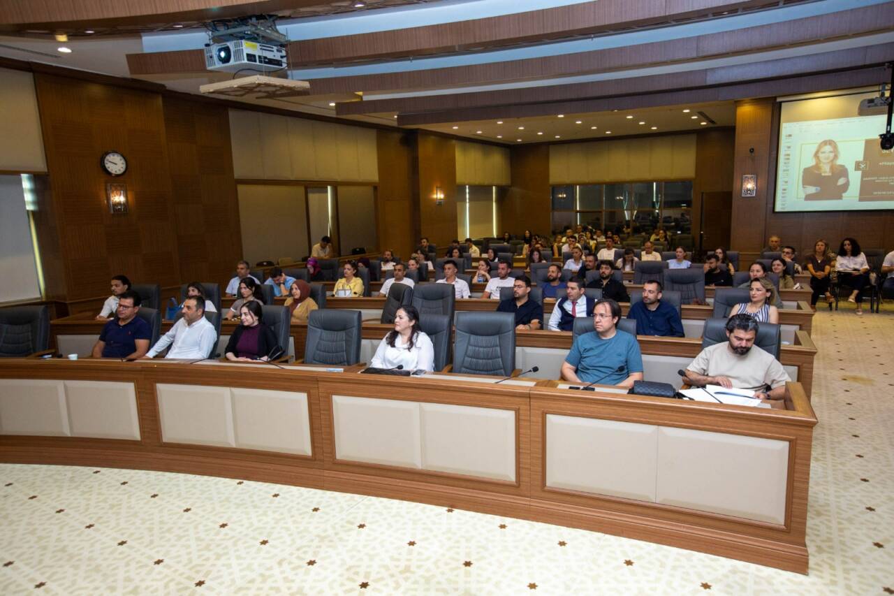 Bursa Büyükşehir yerel yönetim kadrolarına protokol ve nezaket eğitimi 1 37457mtzhntvkm22