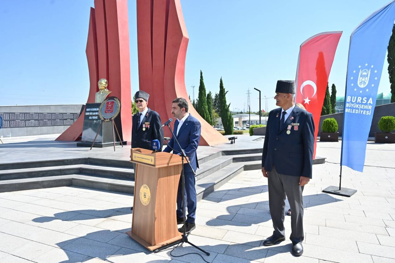 Kıbrıs Barış Harekatı'nın 52. yılında Bursa'da duygu dolu anma 1 37483mtzhnwrmm21