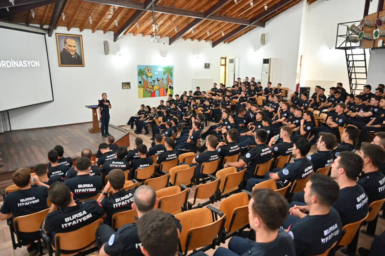 Bursa itfaiyesine hayati eğitim 1