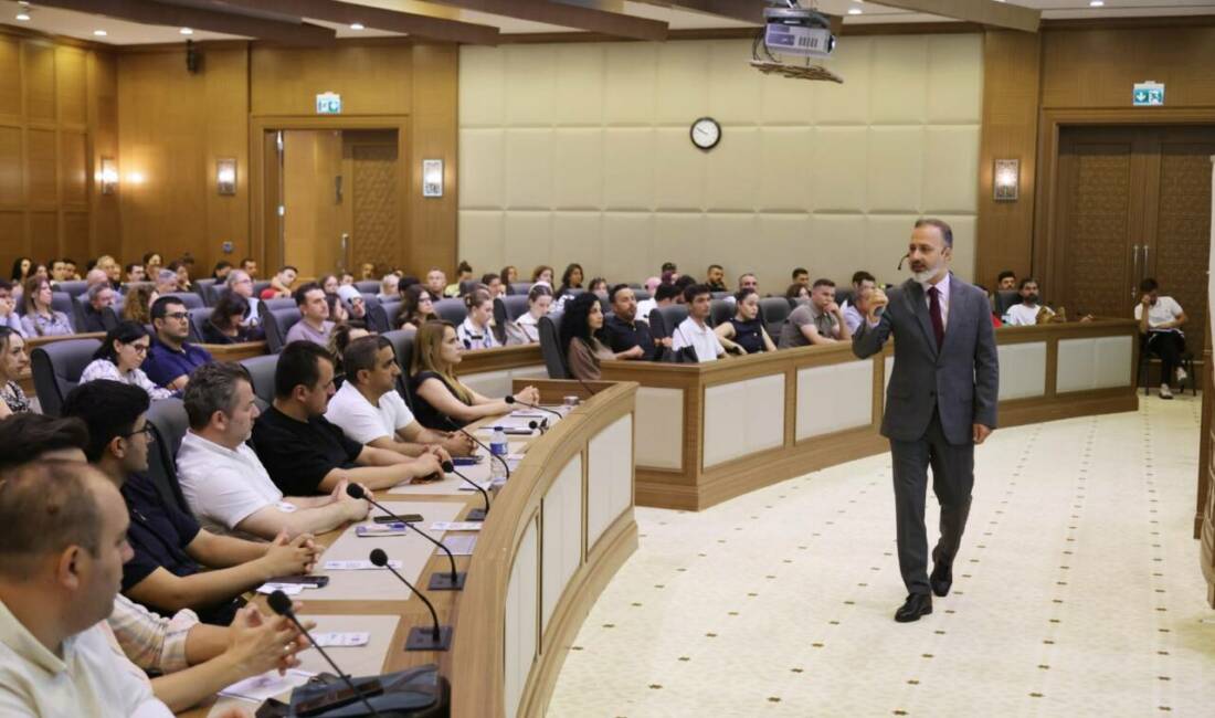 Bursa Büyükşehir’den personele önemli eğitim Bursa Büyükşehir Belediyesi İnsan Kaynakları ve Eğitim Dairesi Başkanlığı Personel