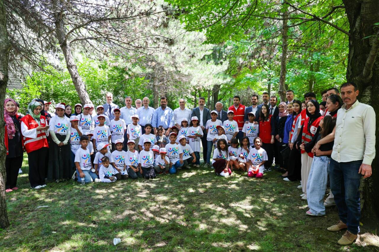 Başkan Vekili Biba’dan Bursa Hayvanat Bahçesi’ne ziyaret 7
