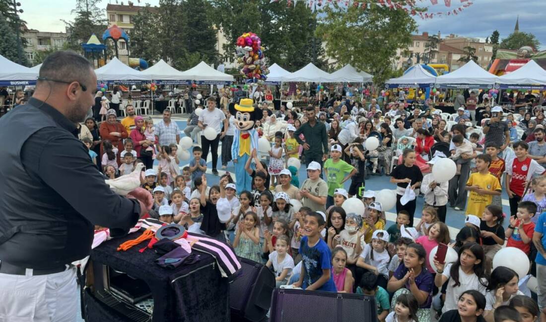 Bursa’da fetih coşkusu! Şenliklerde sıra o ilçede… Bursa Büyükşehir Belediyesi tarafından Bursa'nın Fethi'nin 700. Yılı etkinlikleri kapsamında