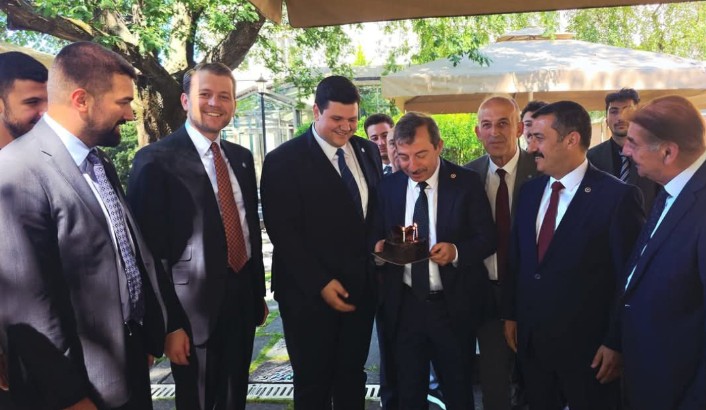 Akdoğan’dan ADD kararlı duruşu: Ulus devletin yok edilmesi ve şiddete karşıyız! 10 4 yazi icin iyi parti bursa milletvekili hasan toktas icin tbmm bahcrsinde dogum gunu
